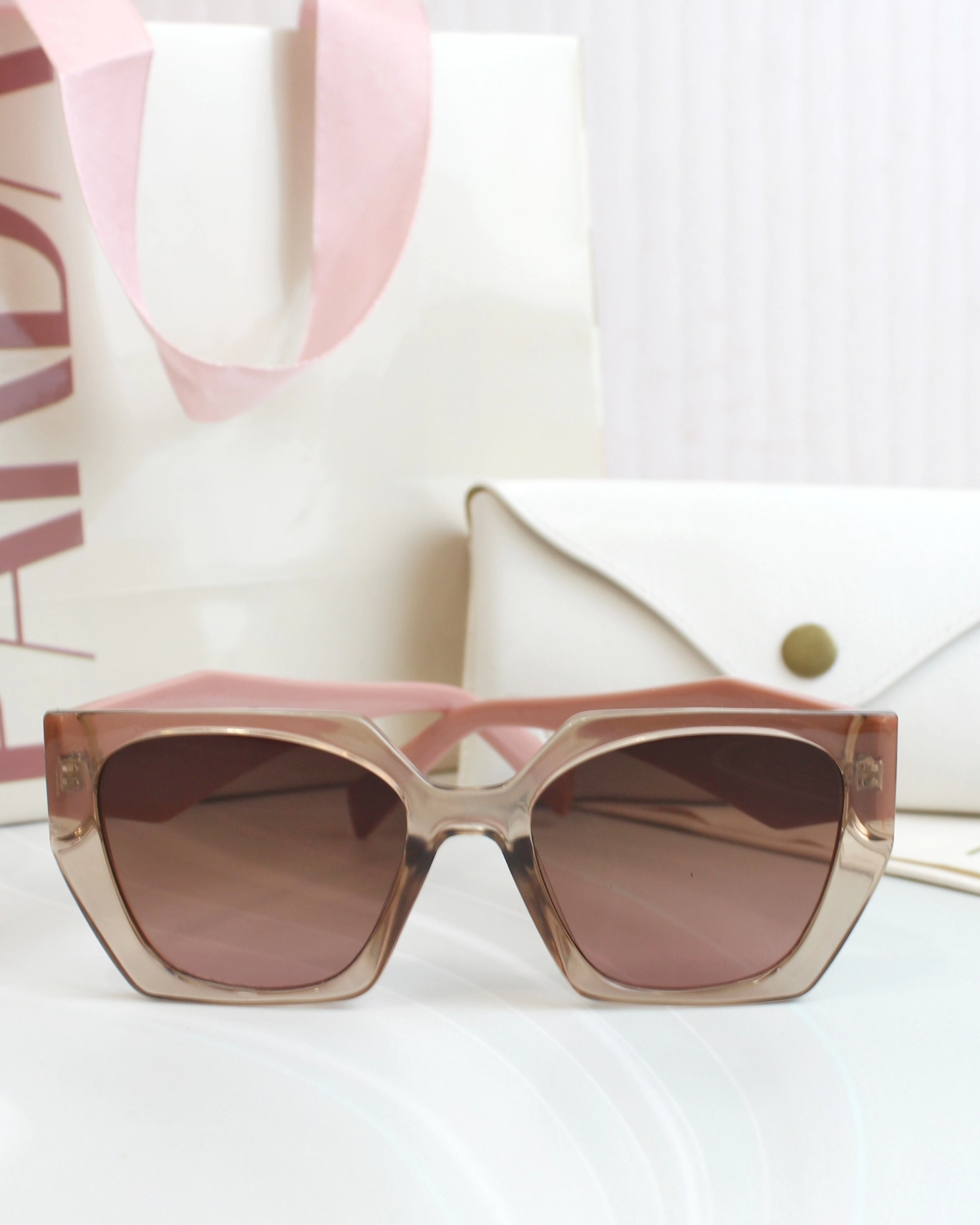 Lentes de sol Minerva - Gallery 1