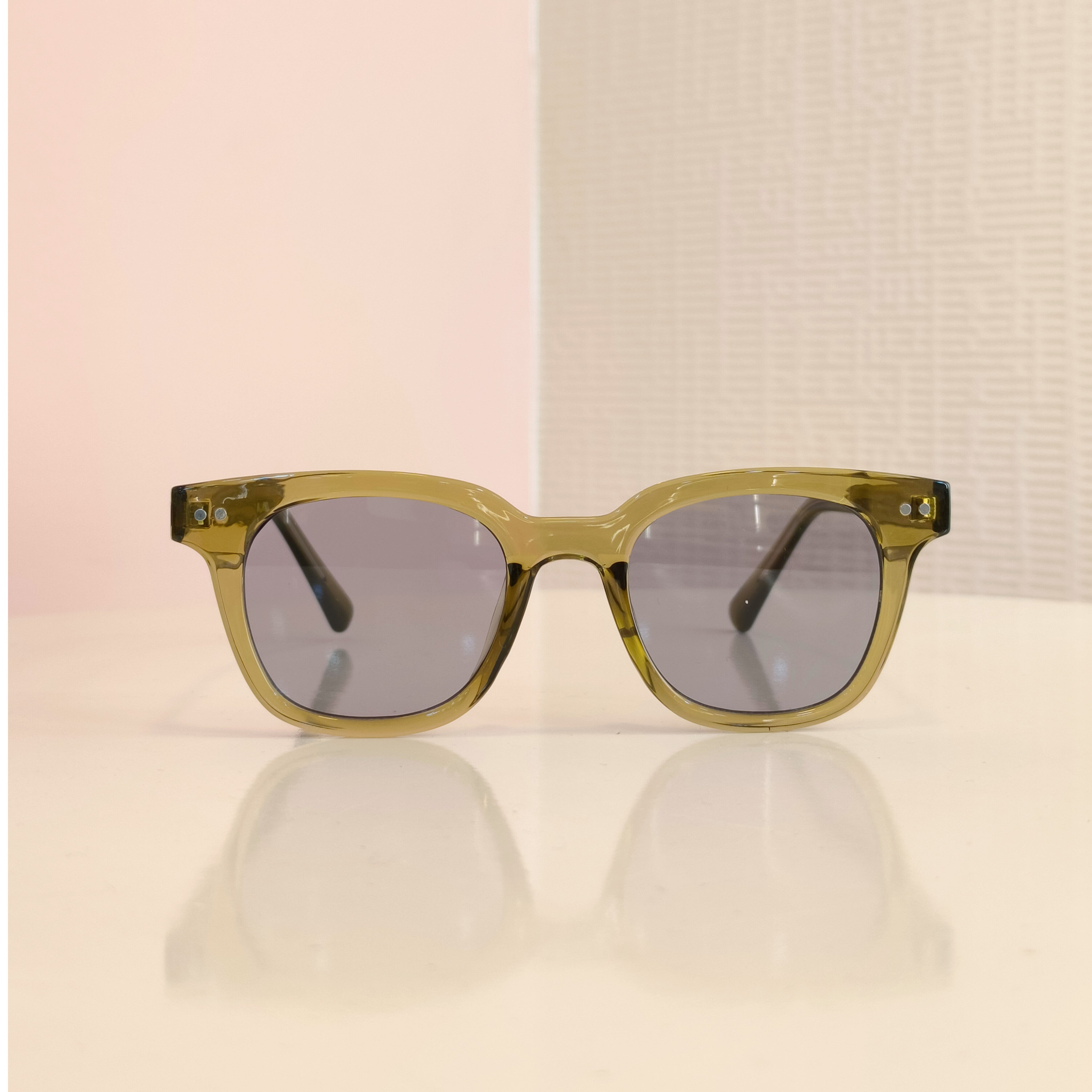LENTES DE SOL CELIA - Gallery 4