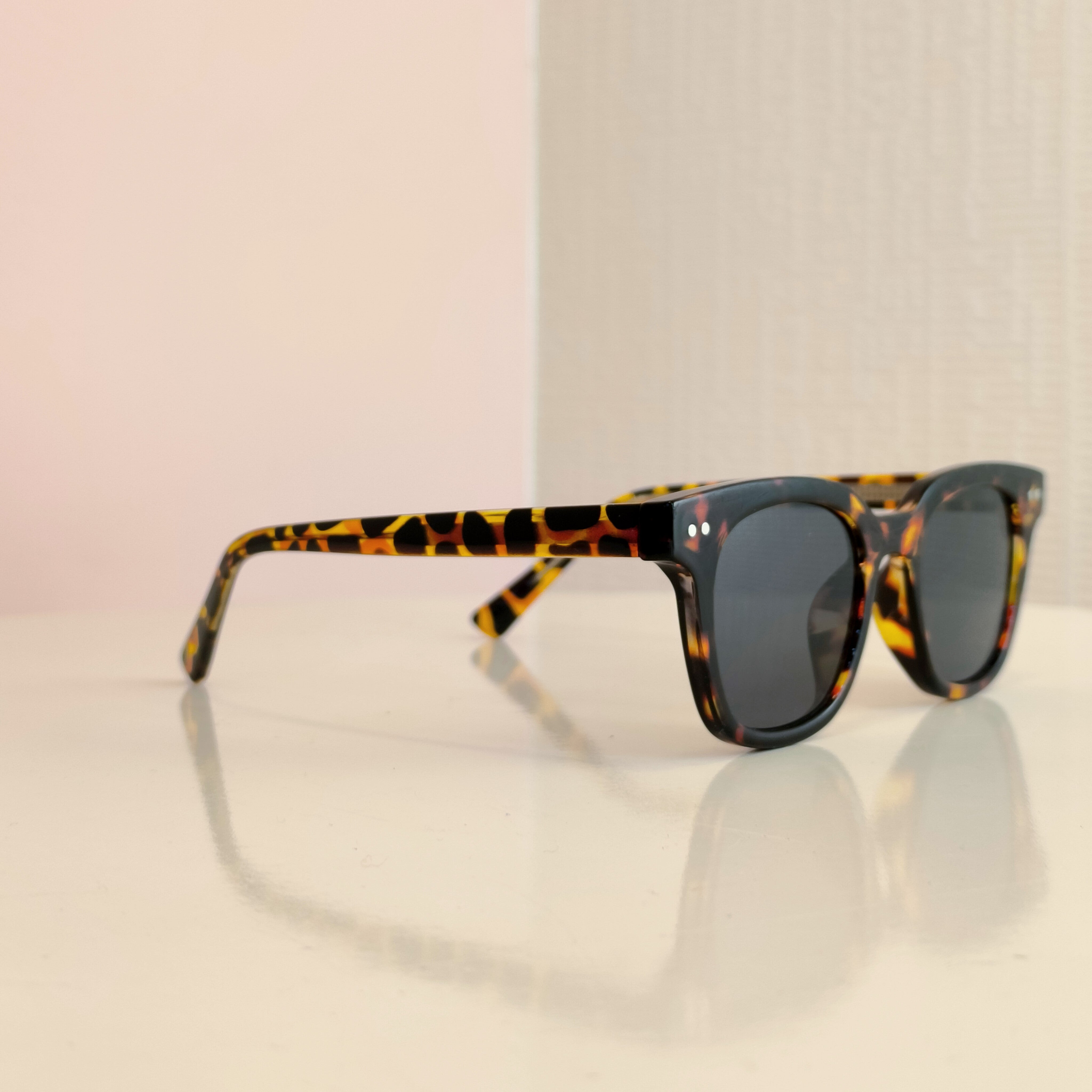 LENTES DE SOL CELIA - Gallery 9