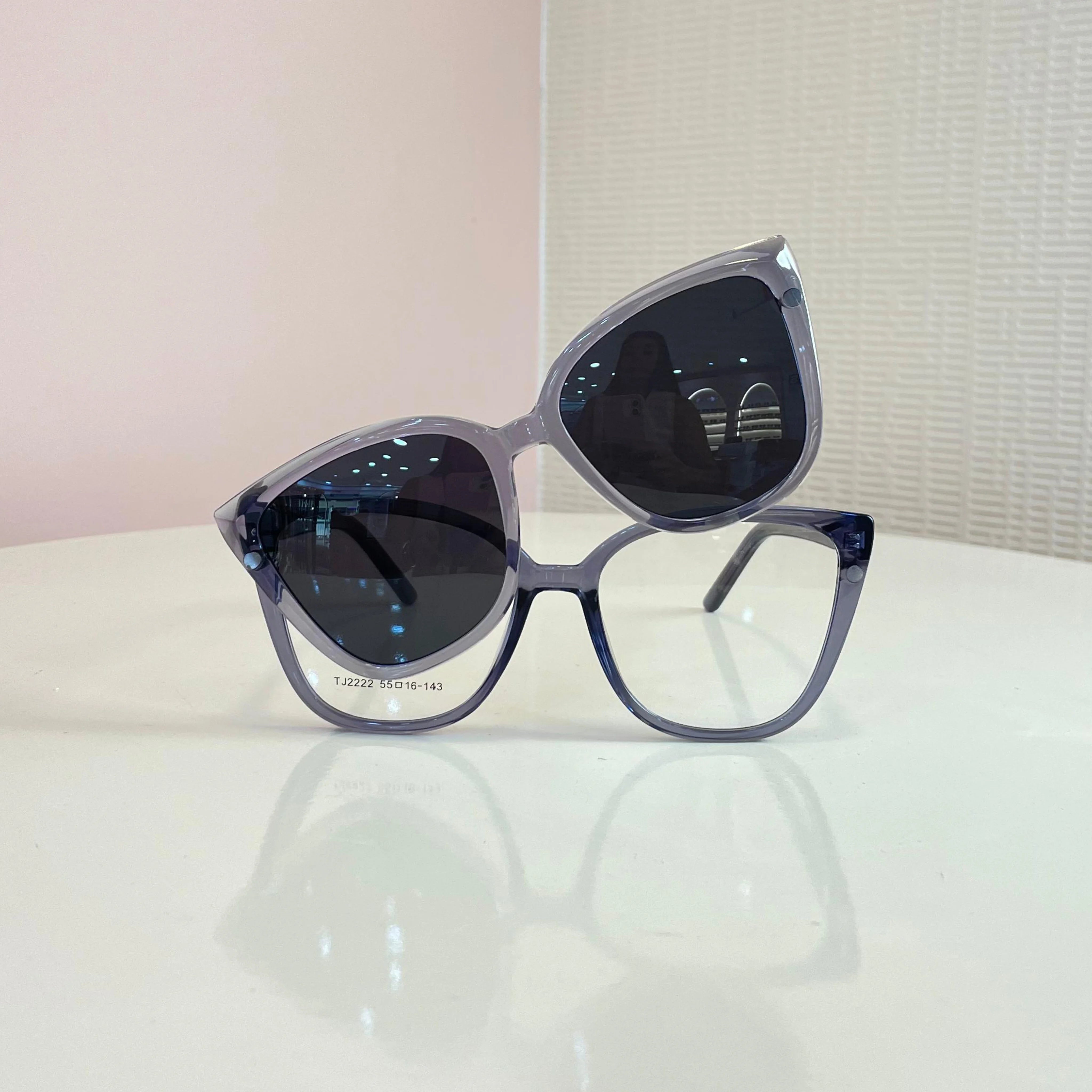 IVONE CLIP ON 2 EN 1 - Gallery 5