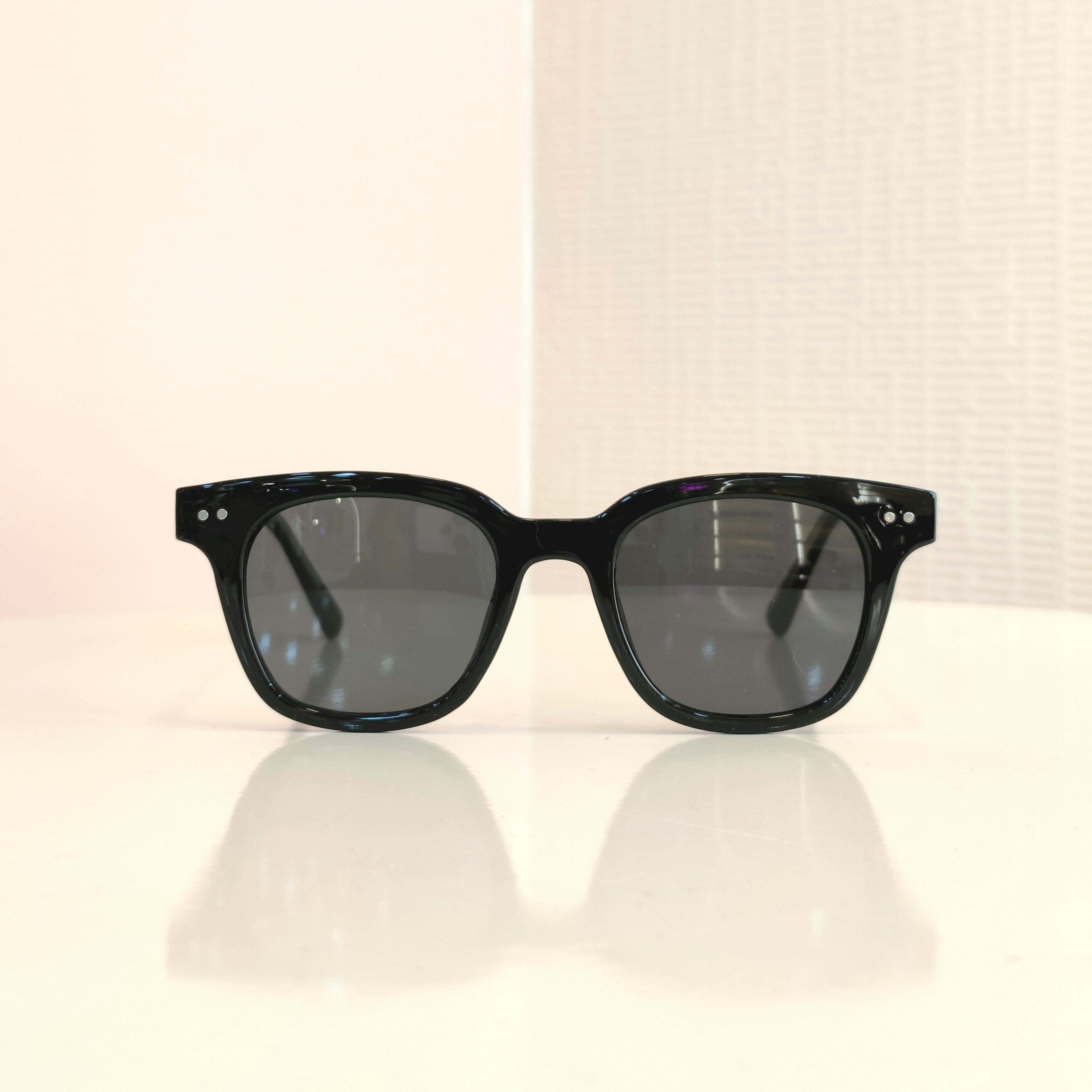 LENTES DE SOL CELIA - Gallery 2