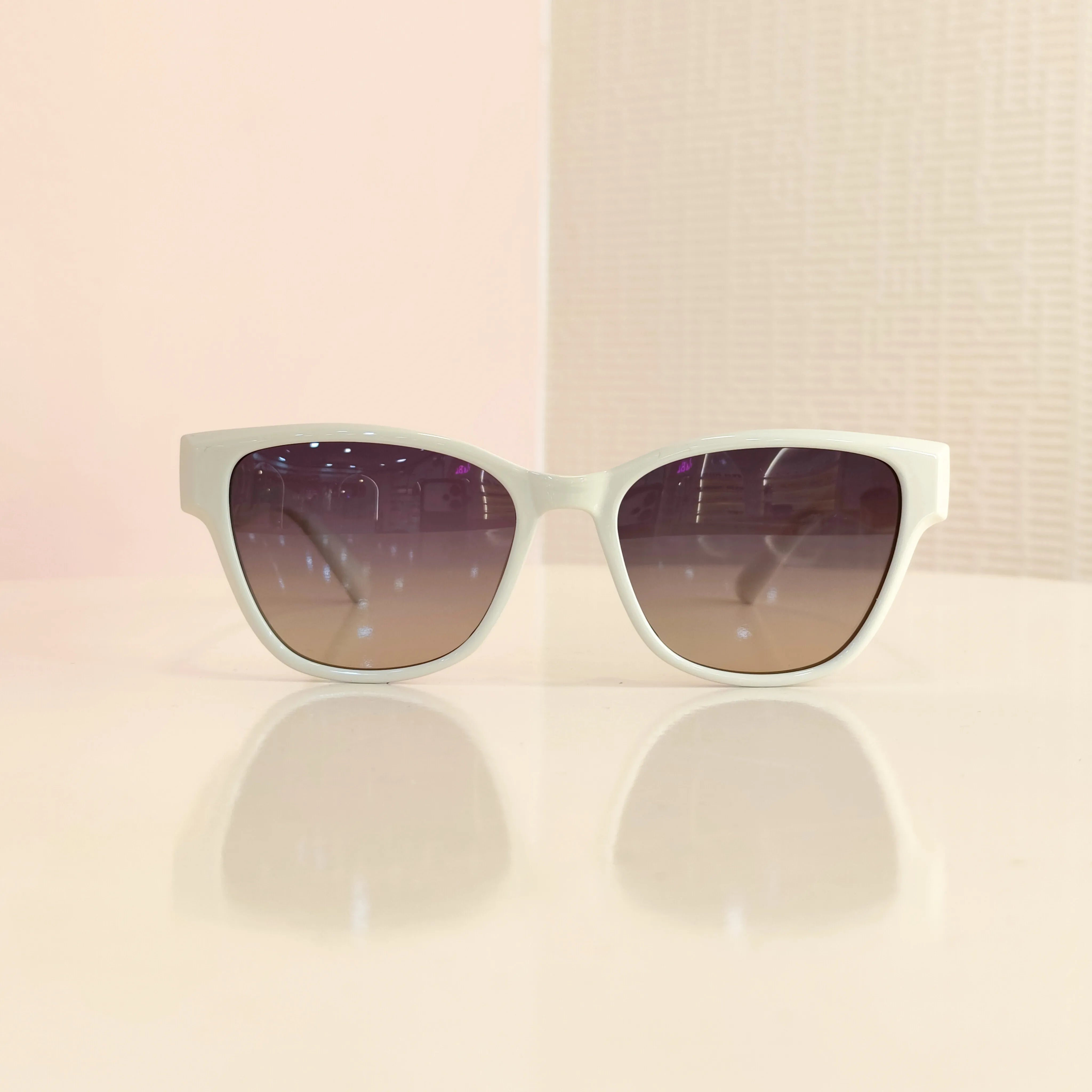 LENTES DE SOL CORAL - Gallery 6