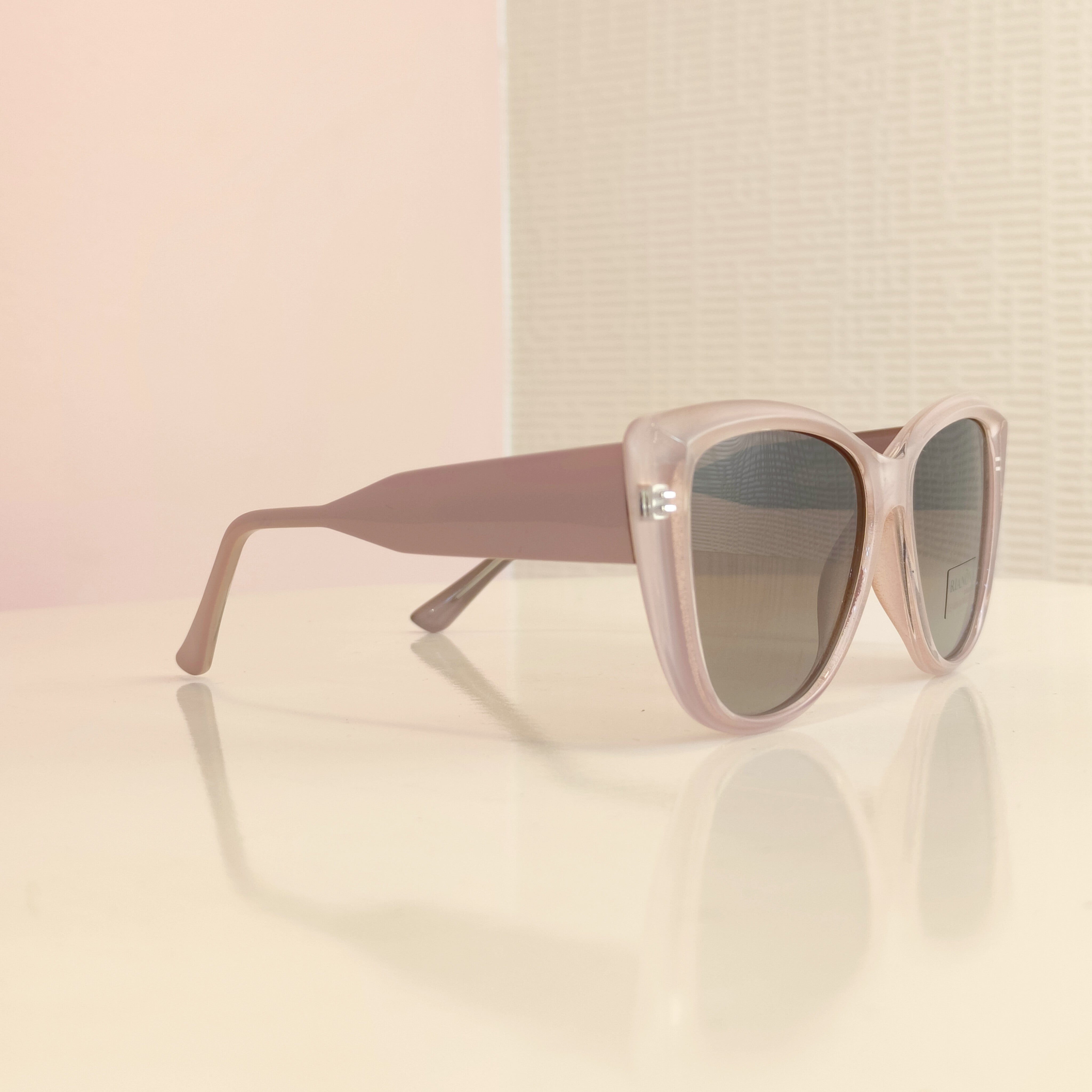 LENTES DE SOL VIOLETTA - Gallery 5